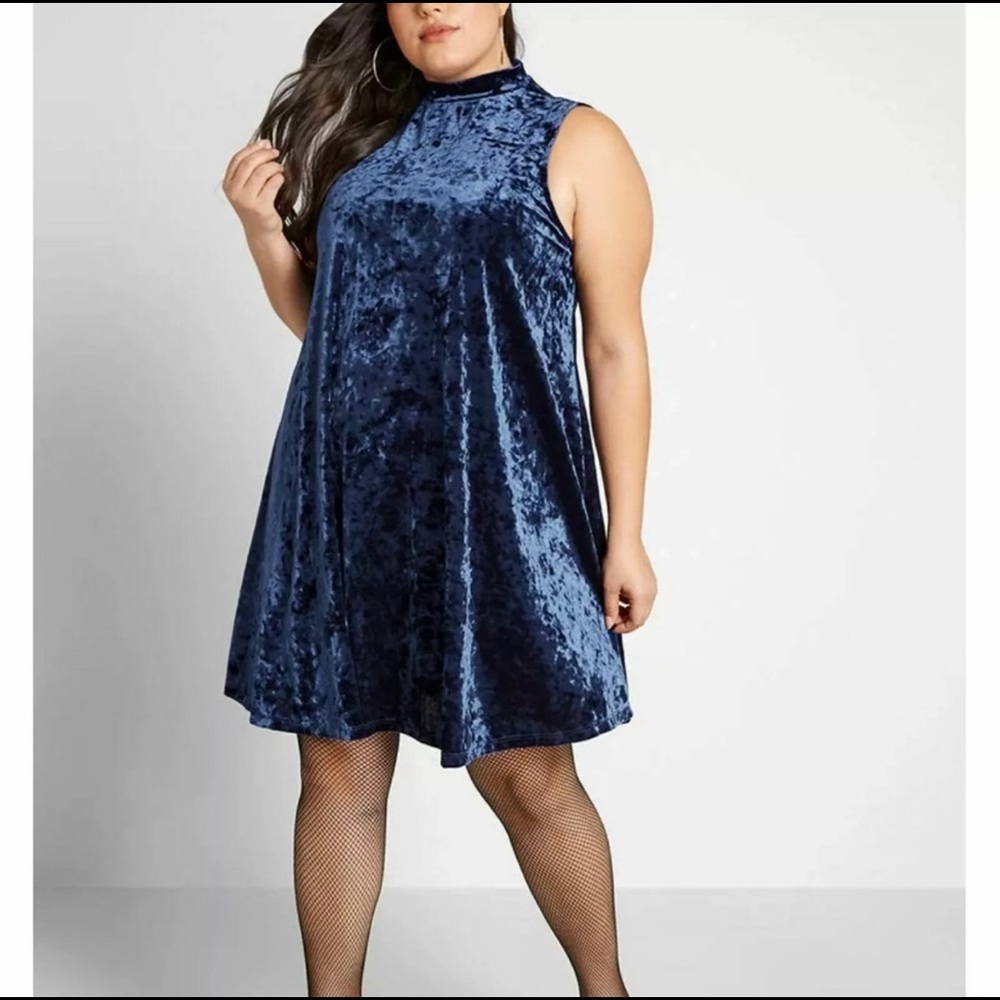 ModCloth crushed velvet dress